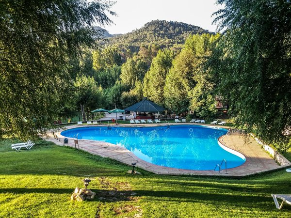 Les Signes Indispensables pour Renouveler votre Système de Filtration de Piscine et Obtenir une Eau Éclatante