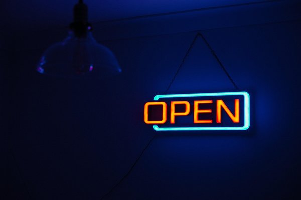 Néons muraux : sublimez l'ambiance de votre gaming room !